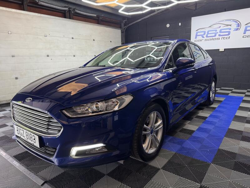 FORD MONDEO 1.5 T EcoBoost Zetec