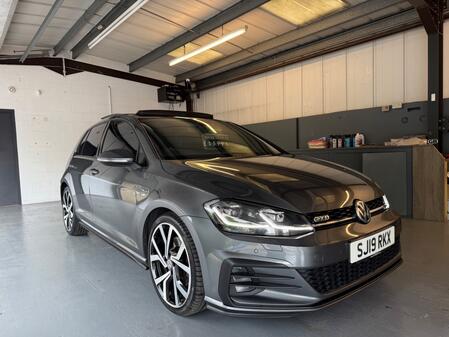 VOLKSWAGEN GOLF 2.0 TDI GTD
