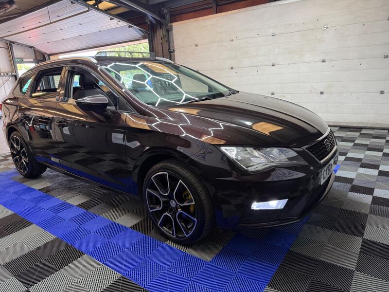 SEAT LEON 1.6 TDI SE Dynamic Technology